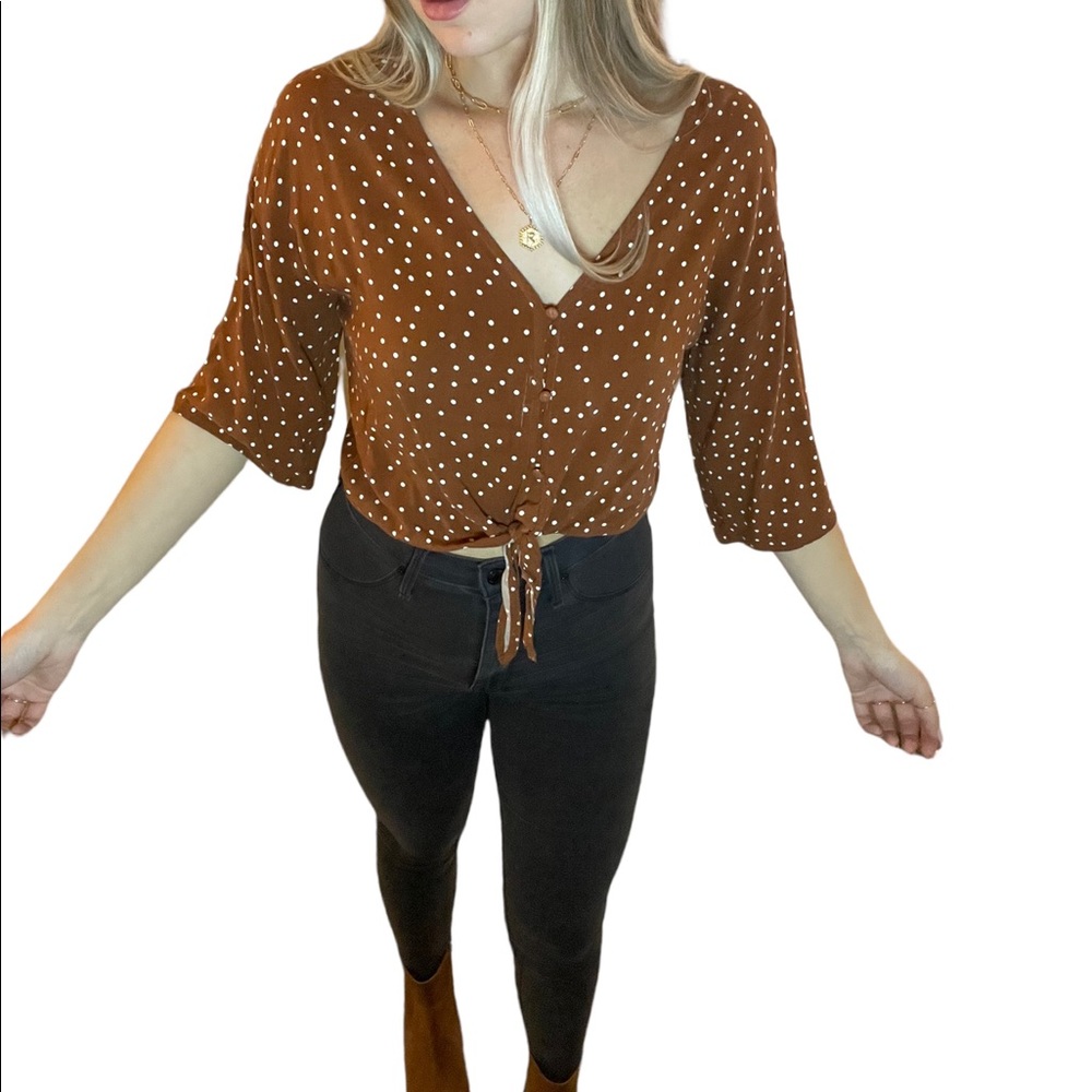 Rustic Colored Crop - Picture 2 of 2